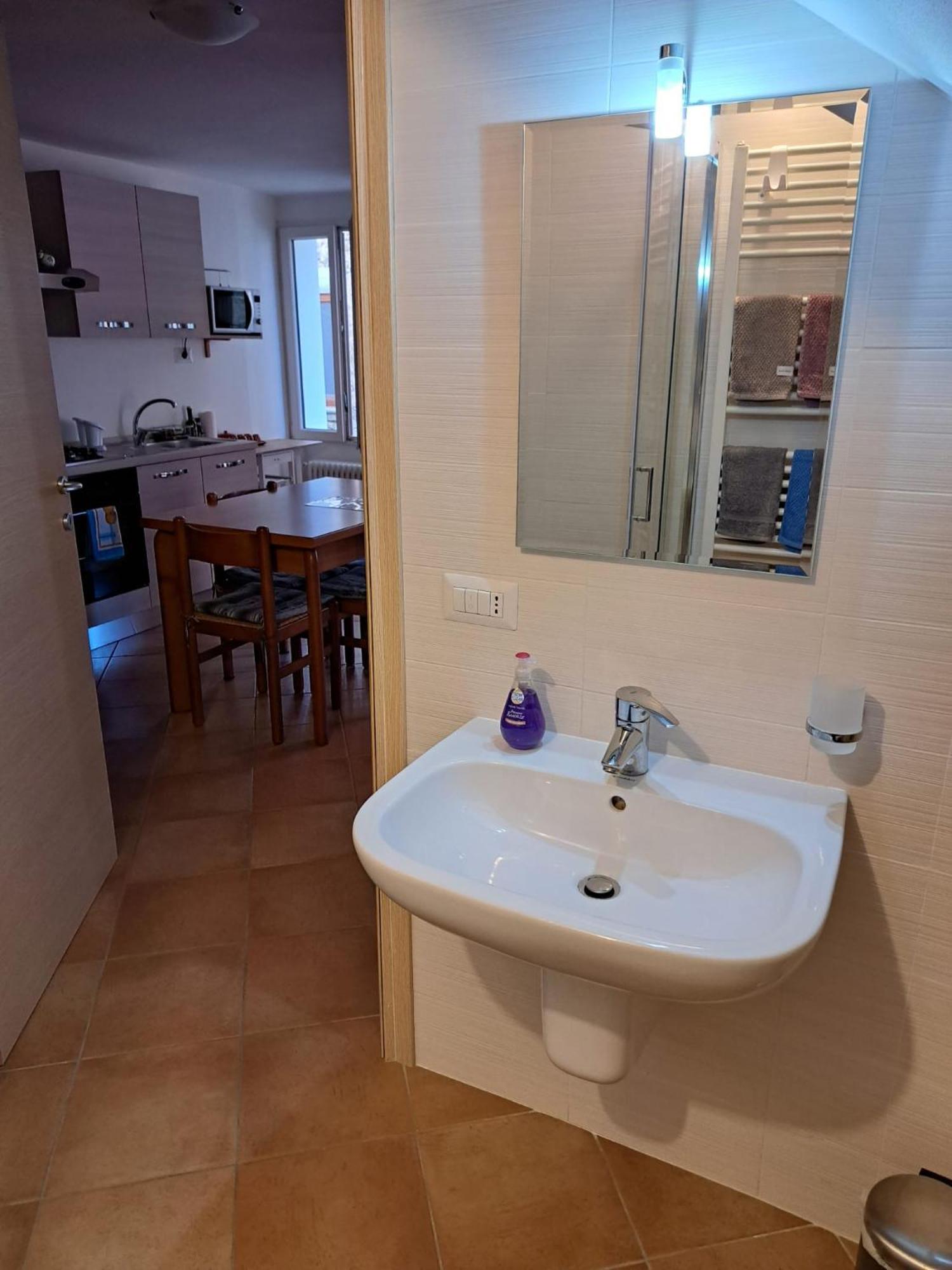 דירות Perledo La Casa Di Mario מראה חיצוני תמונה