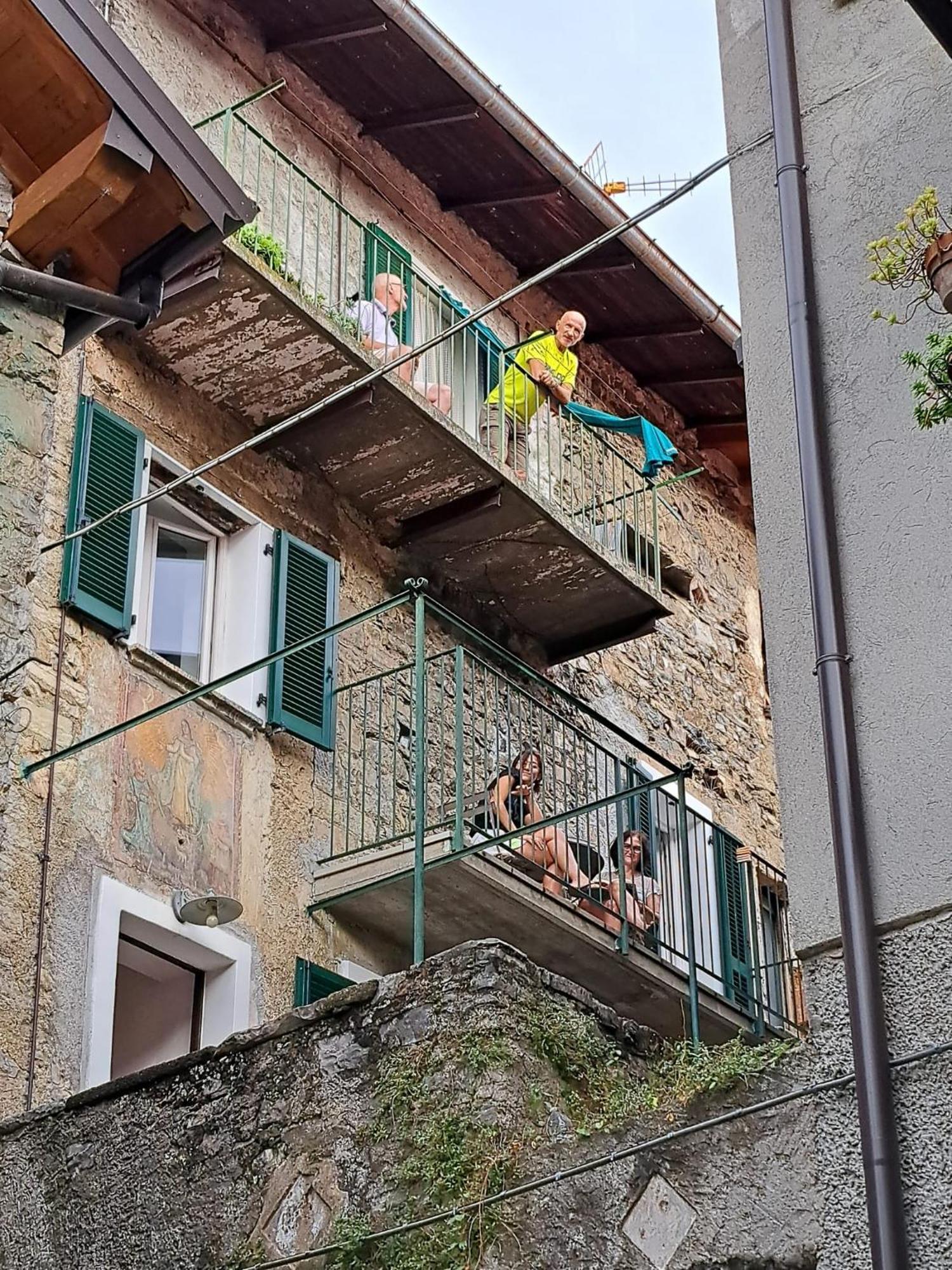 דירות Perledo La Casa Di Mario מראה חיצוני תמונה